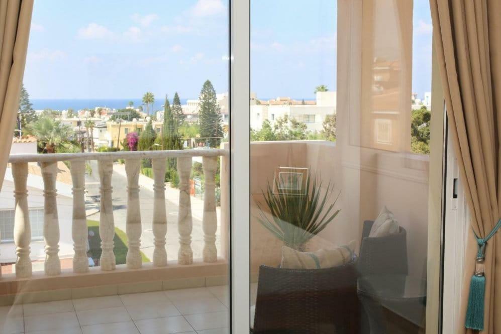 Diana 54 Apartment Paphos Exterior photo